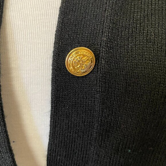 VTG KERRI N KELSEY BLACK CARDIGAN WITH GOLD BUTTONS SIZE M - Picture 2 of 9